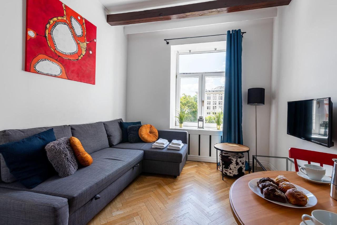 Wspolna 54A - Red - Good Apartments Варшава Экстерьер фото